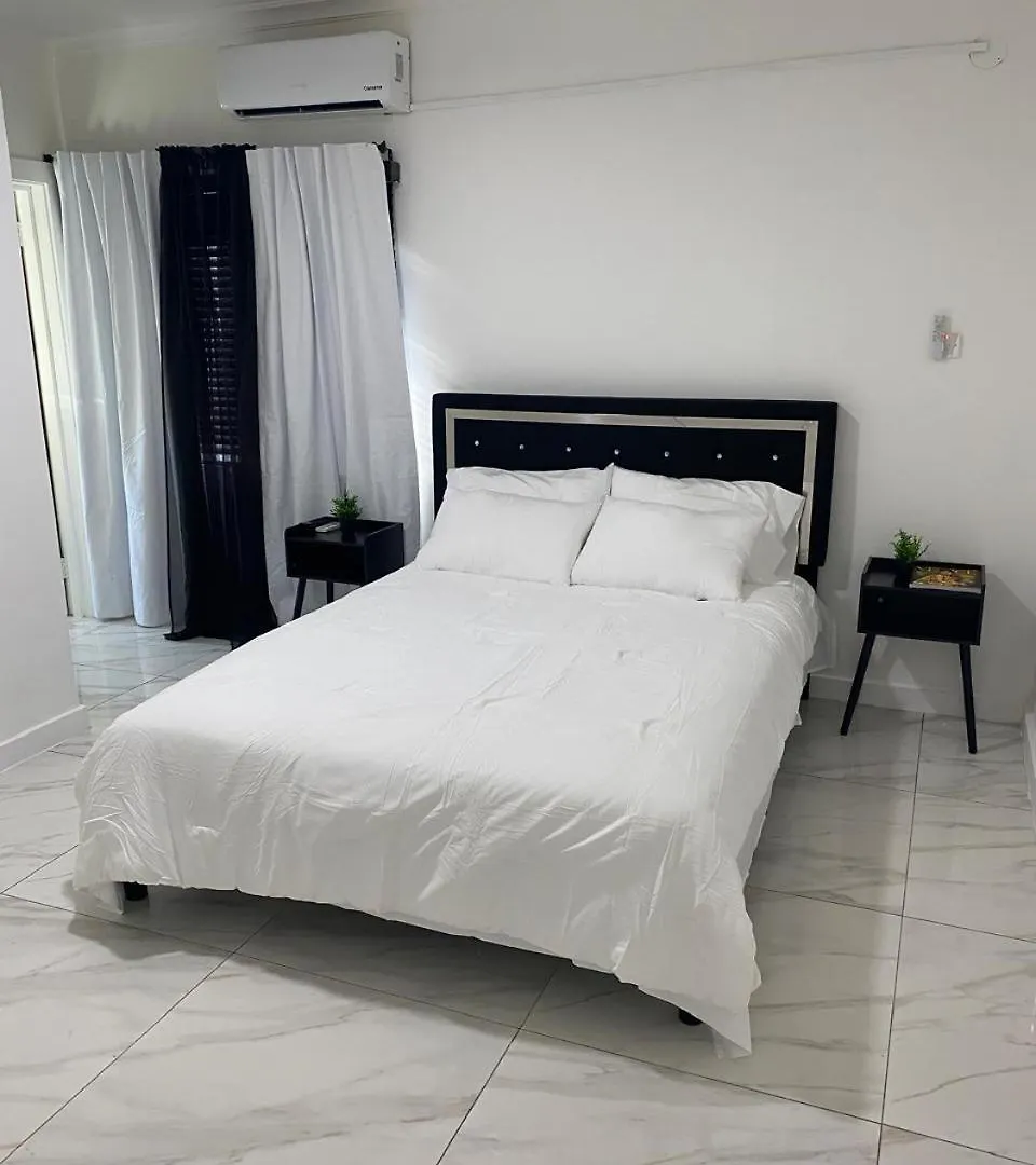 Redhills Escape Appartement Kingston